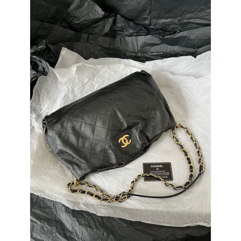 Chanel Women Pre-Loved Bag Very Good Condition - Picture 9 of 9